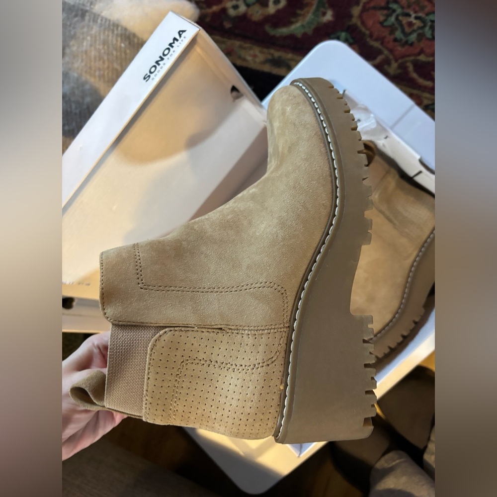 Sonoma Light Brown Ankle Booties